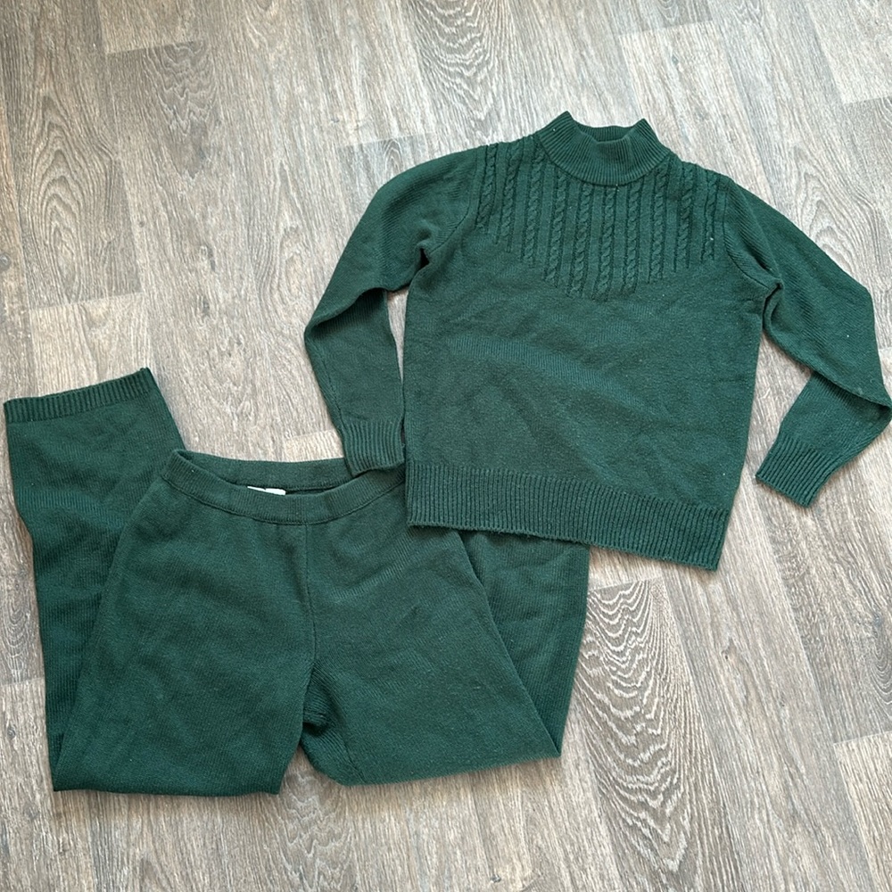 2 piece set winter Forrest green sweater and pants vintage y2k 90s bratz